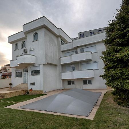 Kabakum Apartments Alen Mak Златни пясъци Екстериор снимка